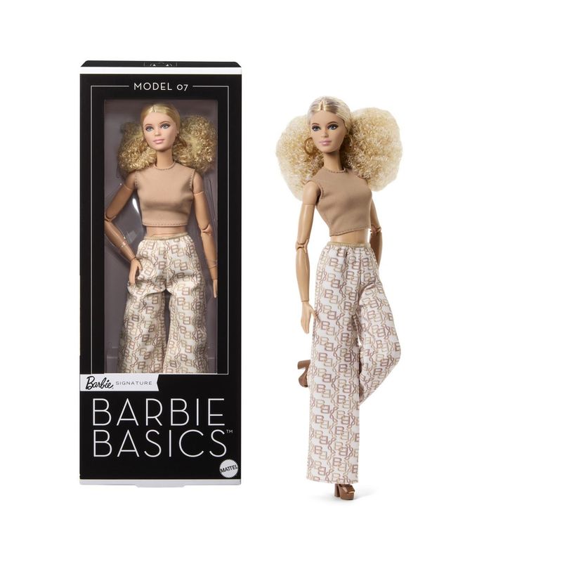 Jucarii, Copii si Bebe - Jucarii si jocuri - Papusi si accesorii - Papusi - BARBIE SIGNATURE PAPUSA BARBIE BASIC MODEL 07 BLONDA - Infinity.ro