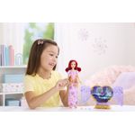 Jucarii, Copii si Bebe - Jucarii si jocuri - Papusi si accesorii - Papusi - DISNEY PRINCESS JEWEL REVEAL PAPUSA ARIEL - Infinity.ro