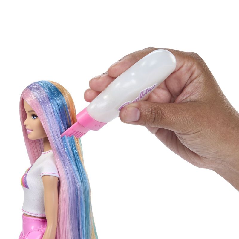 Jucarii, Copii si Bebe - Jucarii si jocuri - Papusi si accesorii - Papusi - BARBIE SET PAPUSA BARBIE CU PAR STRALUCITOR CURCUBEU SI ACCESORII - Infinity.ro