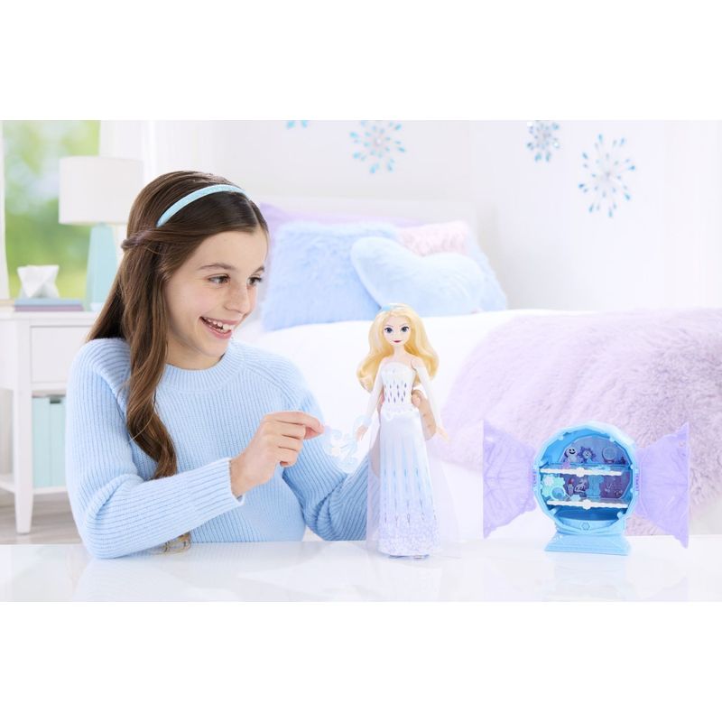 Jucarii, Copii si Bebe - Jucarii si jocuri - Papusi si accesorii - Papusi - DISNEY FROZEN JEWEL REVEAL PAPUSA ELSA - Infinity.ro