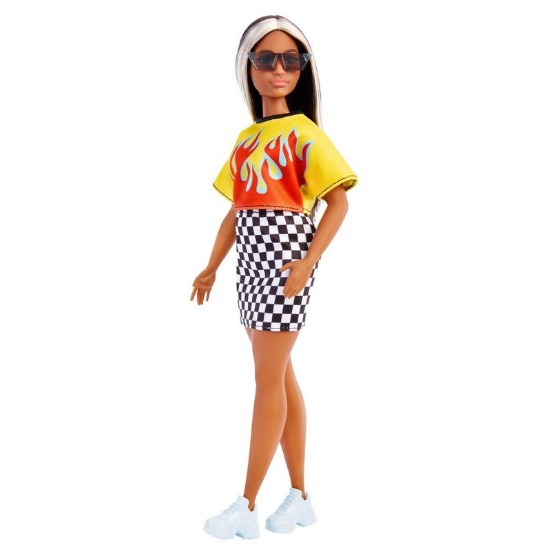 Jucarii, Copii si Bebe - Jucarii si jocuri - Papusi si accesorii - Papusi - PAPUSA BARBIE FASHIONISTA BRUNETA CU SUVITE BLONDE - Infinity.ro