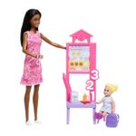 Jucarii, Copii si Bebe - Jucarii si jocuri - Papusi si accesorii - Papusi - BARBIE SET DE JOACA PAPUSA BARBIE BRUNETA MULATRA FACE CARIERA PROFESOARA - Infinity.ro
