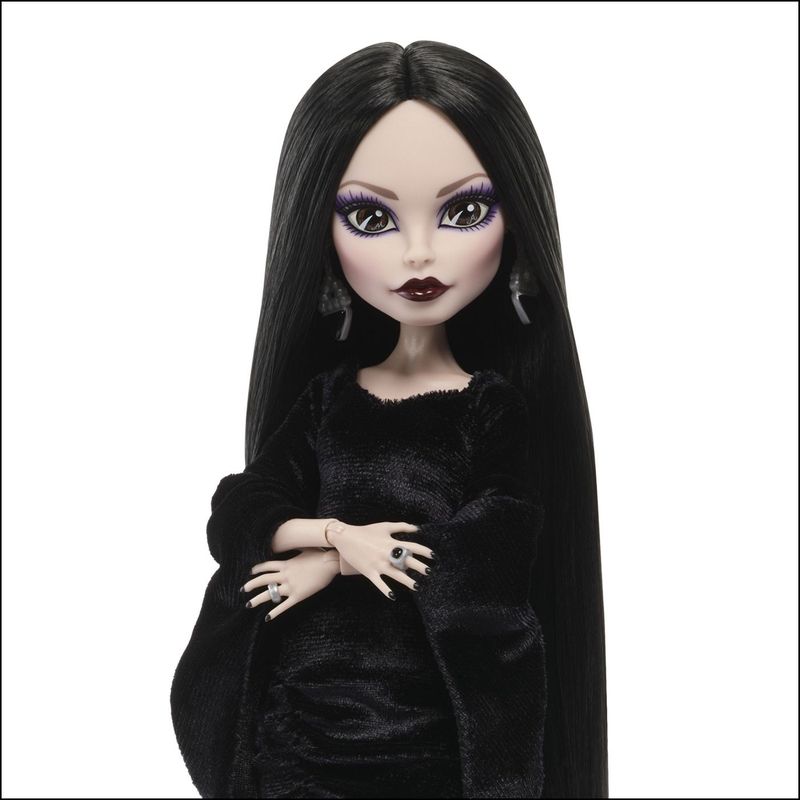 Jucarii, Copii si Bebe - Jucarii si jocuri - Papusi si accesorii - Papusi - MONSTER HIGH WEDNESDAY PAPUSA MORTICIA ADDAMS - Infinity.ro