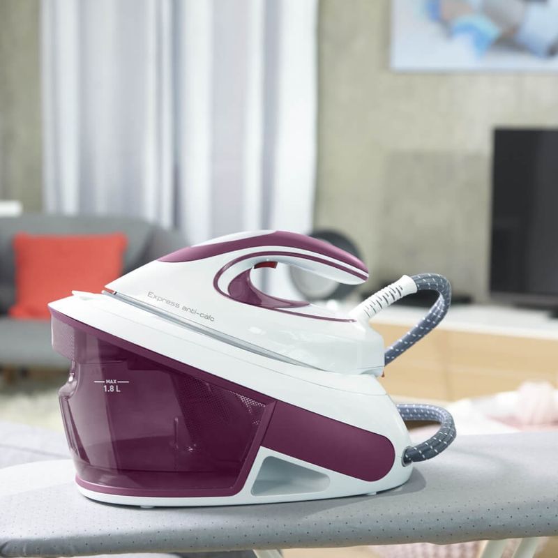 Electronice si Electrocasnice - Ingrijirea tesaturilor - Statii de calcat - Statie de calcat cu abur Tefal Express Anti-Calc SV8054E0, 2800W, 6.5 bari, 1.8L, talpa Durilium AirGlide, alb & violet - Infinity.ro