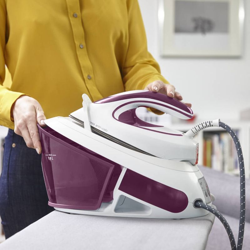 Electronice si Electrocasnice - Ingrijirea tesaturilor - Statii de calcat - Statie de calcat cu abur Tefal Express Anti-Calc SV8054E0, 2800W, 6.5 bari, 1.8L, talpa Durilium AirGlide, alb & violet - Infinity.ro