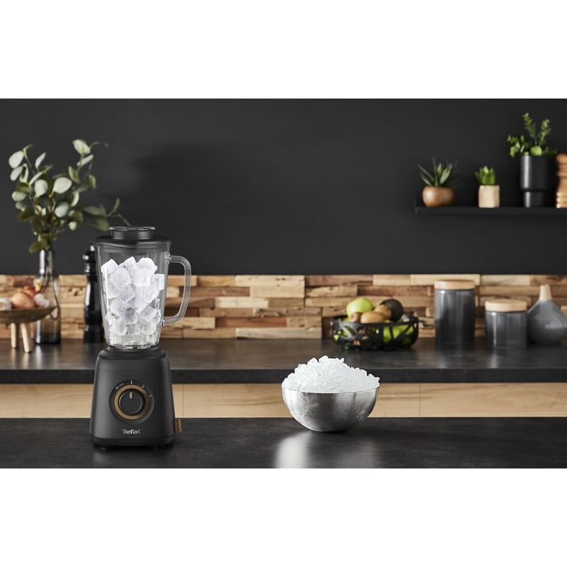 Electronice si Electrocasnice - Electrocasnice bucatarie - Mixere, tocatoare & roboti de bucatarie - Blendere si mini tocatoare - Blender Eco Respect BL46EN38, 800 W, 4 lame inox, Smart lock, negru - Infinity.ro