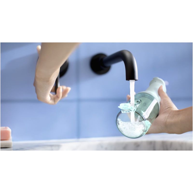 Ingrijire personala si Cosmetice - Igiena dentara - Irigatoare bucale - Irigator bucal tip dus bucal Philips Sonicare HX3826/24 cu tehnologie QuadStream, portabil - Infinity.ro