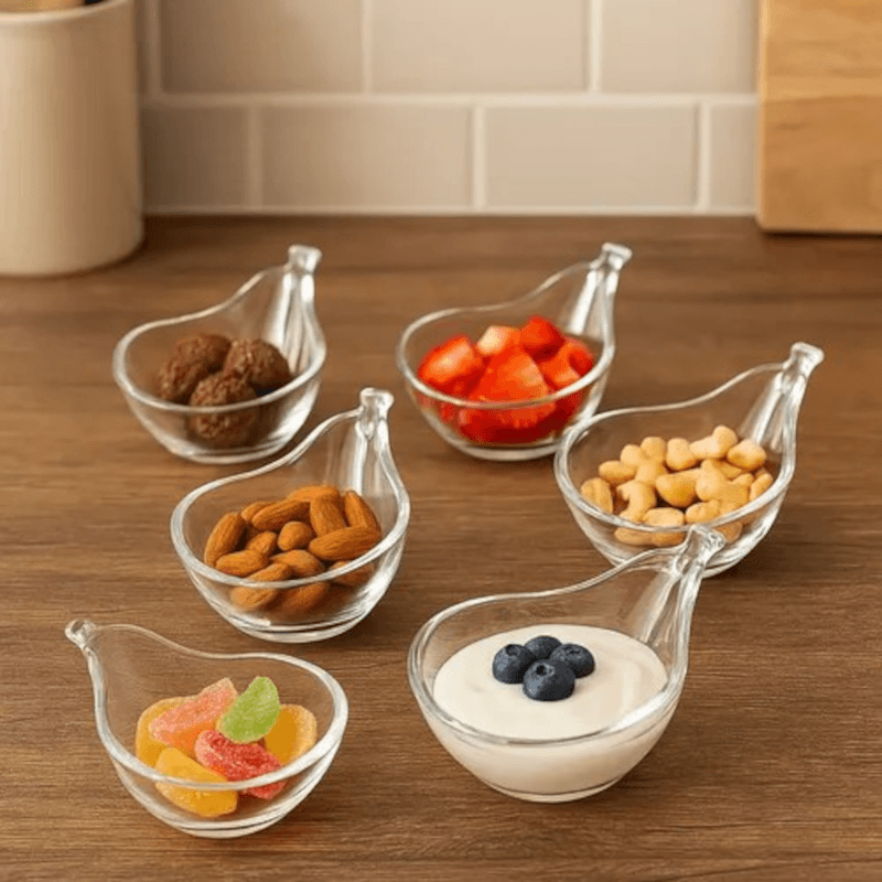 Casa si Gradina - Bucatarie si vesela - Vesela si tacamuri - Farfurii si boluri - Set 6 boluri din sticla transparenta in forma de para cu maner pentru servire salata de fructe, sosuri, snacks, aperitive si dulciuri 170ml MADGENIX - Infinity.ro