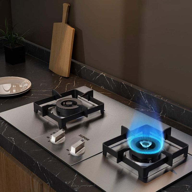 Electronice si Electrocasnice - Aragazuri, cuptoare si hote - Accesorii aragazuri, cuptoare si hote - Accesorii aragazuri - Set 4 butoane pentru aragaz/cuptor, Zinc, 6 mm, Argintiu/Negru - Infinity.ro