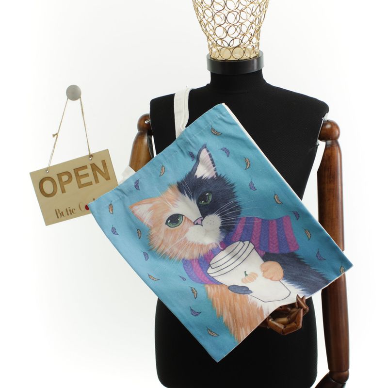 Fashion, accesorii si bijuterii - Femei - Accesorii femei - Genti si rucsacuri femei - Geanta textila din bumbac, dimensiune 34x39 cm, Buticcochet, Multicolor - GND1131 - Infinity.ro