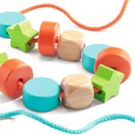 Jucarii, Copii si Bebe - Jucarii si jocuri - Jucarii & jocuri educative - Seturi de artizanat - Margele de insirat din lemn, Djeco - Infinity.ro