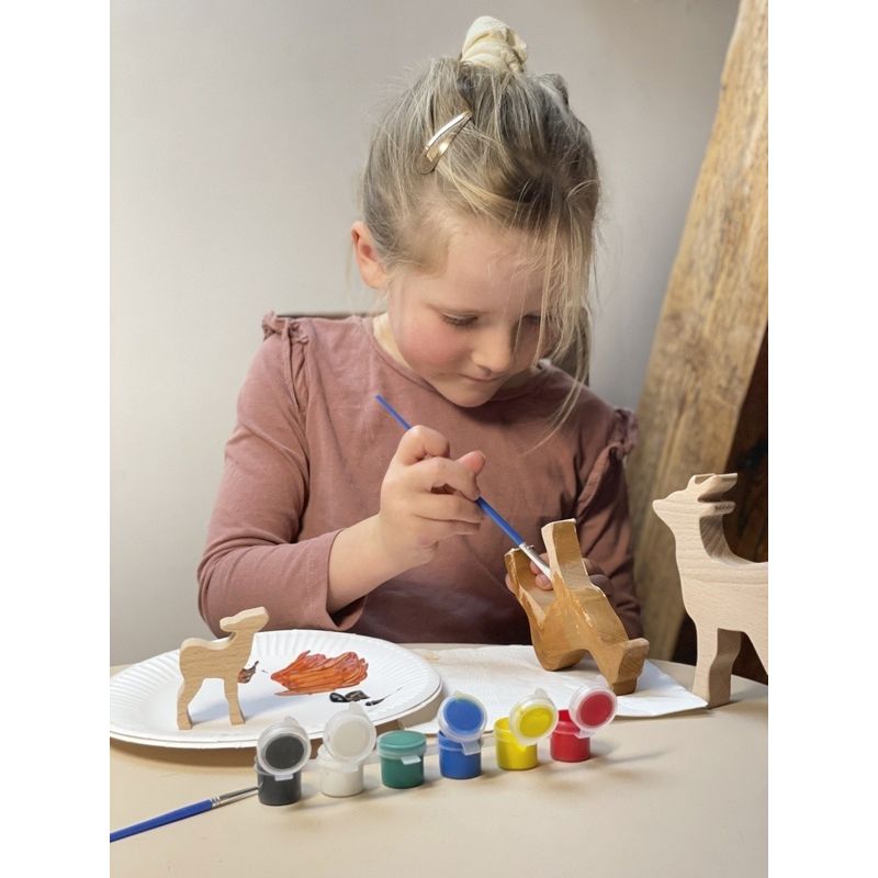 Jucarii, Copii si Bebe - Jucarii si jocuri - Jucarii & jocuri educative - Seturi pictura si desen - Joc creativ de pictat Familia de caprioare, Egmont Toys - Infinity.ro