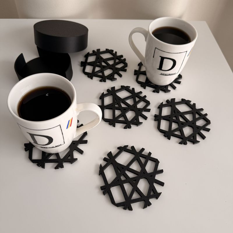 Casa si Gradina - Bucatarie si vesela - Accesorii bar - Suporturi bauturi - Set 6 suporturi / coastere pahare, rotund, diametru 10 cm, negru, cutie inclusa, imprimate 3D - Infinity.ro