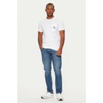 Fashion, accesorii si bijuterii - Barbati - Imbracaminte - Tricouri si bluze barbati - Tricou barbati Calvin Klein Jeans J30J320936 S INTL Alb - Infinity.ro