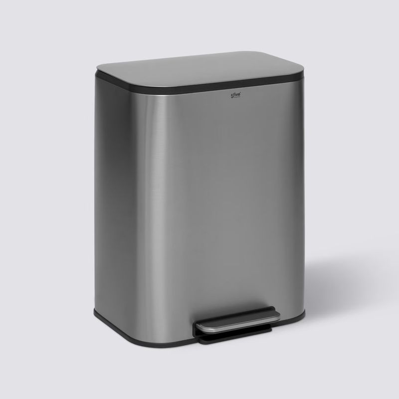 Casa si Gradina - Mobilier - Organizare si depozitare - Cosuri de gunoi - Cos de gunoi cu pedala din otel inoxidabil mat, 50L, galeata interioara detasabila, 45x35x61 cm, argintiu - Infinity.ro