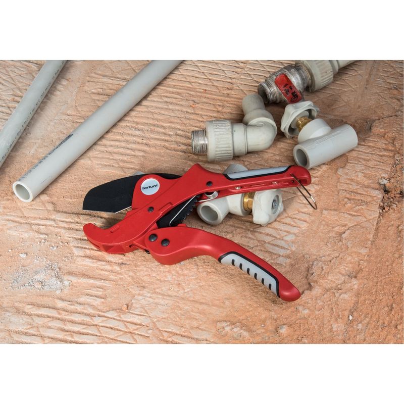 Casa si Gradina - Constructii - Scule de mana si unelte - Clesti si patenti - Foarfece pentru tevi din plastic, FORTUM, 4775011, 0-42mm, lama triunghiulara - Infinity.ro