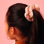 Fashion, accesorii si bijuterii - Copii - Accesorii copii - Accesorii pentru par copii - Colectia Plume - Scrunchie Fleur, Djeco - Infinity.ro
