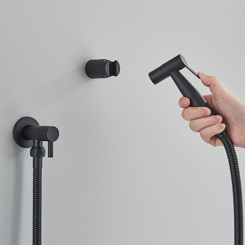 Casa si Gradina - Sanitare - Lavoar baie si accesorii - Baterii sanitare - Baterie bideu, Blackswan, Tip M10, model negru mat, pentru apa rece, dimensiune 12 cm - Infinity.ro