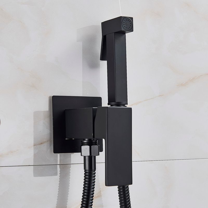 Casa si Gradina - Sanitare - Lavoar baie si accesorii - Baterii sanitare - Baterie bideu, Blackswan, Tip M1, model negru mat, dimensiune 13 cm - Infinity.ro