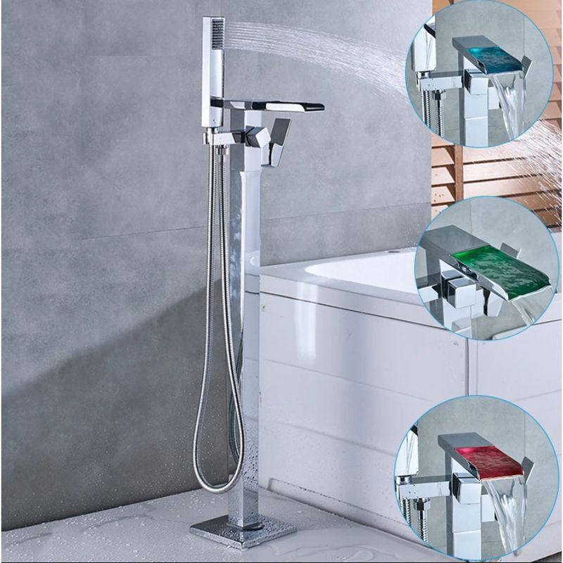 Casa si Gradina - Sanitare - Lavoar baie si accesorii - Baterii sanitare - Baterie cada Free standing, Blackswan, Tip Cascada cu LED M63, model crom lucios, dimensiune 98 cm - Infinity.ro
