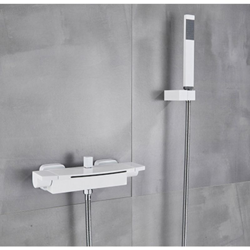Casa si Gradina - Sanitare - Lavoar baie si accesorii - Baterii sanitare - Baterie cada, Blackswan, Tip M12, model alb, dimensiune 27cm - Infinity.ro