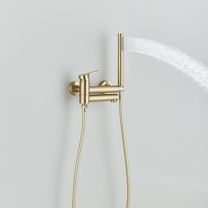 Casa si Gradina - Sanitare - Lavoar baie si accesorii - Baterii sanitare - Baterie cada, Blackswan, Tip M96, model auriu mat, cu pipa mobila, dimensiune 19.5 cm - Infinity.ro