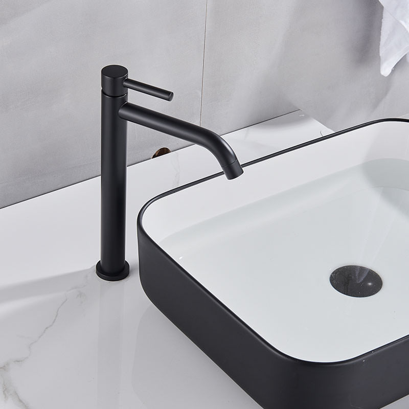 Casa si Gradina - Sanitare - Lavoar baie si accesorii - Baterii sanitare - Baterie chiuveta baie, Blackswan, Tip M139, model negru mat, dimensiune 30.6 cm - Infinity.ro