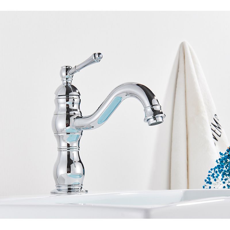 Casa si Gradina - Sanitare - Lavoar baie si accesorii - Baterii sanitare - Baterie chiuveta baie, Blackswan, Tip M147, model crom scurt, dimensiune 21.5 cm - Infinity.ro
