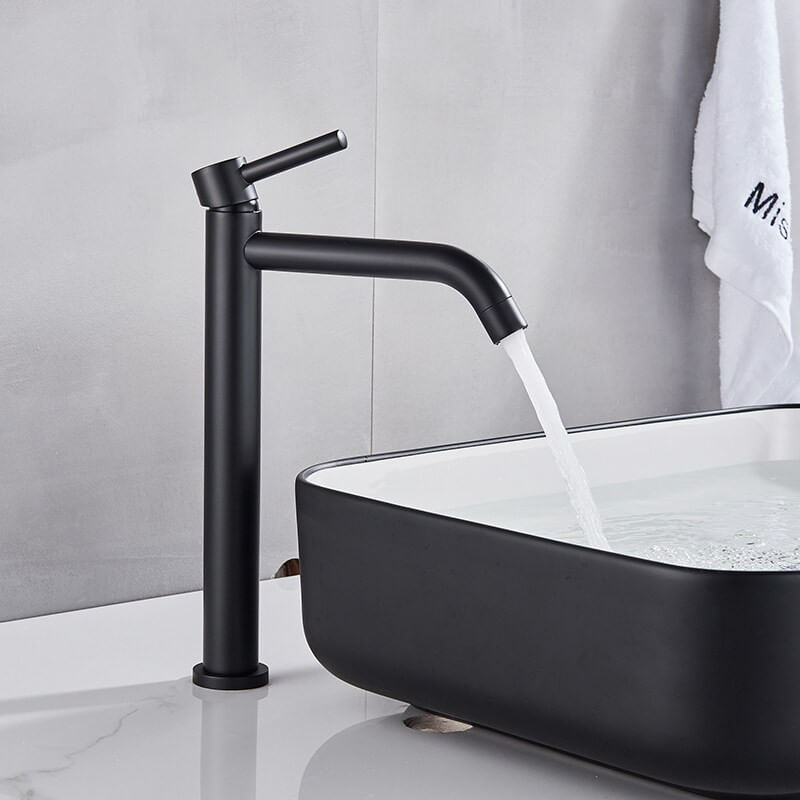 Casa si Gradina - Sanitare - Lavoar baie si accesorii - Baterii sanitare - Baterie chiuveta baie, Blackswan, Tip M139, model negru mat, dimensiune 30.6 cm - Infinity.ro