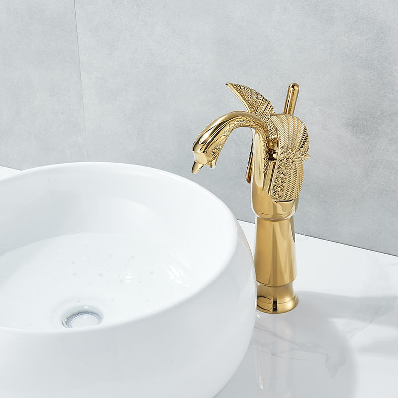 Casa si Gradina - Sanitare - Lavoar baie si accesorii - Baterii sanitare - Baterie chiuveta baie, Blackswan, Tip M135, model auriu Lebada, dimensiune 29 cm - Infinity.ro