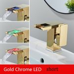 Casa si Gradina - Sanitare - Lavoar baie si accesorii - Baterii sanitare - Baterie chiuveta baie, Blackswan, Tip M191, model auriu/ crom scurt cu pipa tip cascada si LED, dimensiune 12.5 cm - Infinity.ro