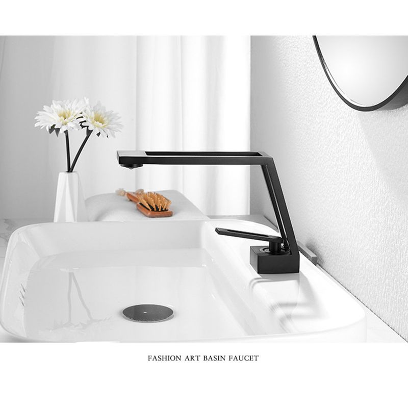 Casa si Gradina - Sanitare - Lavoar baie si accesorii - Baterii sanitare - Baterie chiuveta baie, Blackswan, Tip M119, model negru, dimensiune 19 cm - Infinity.ro