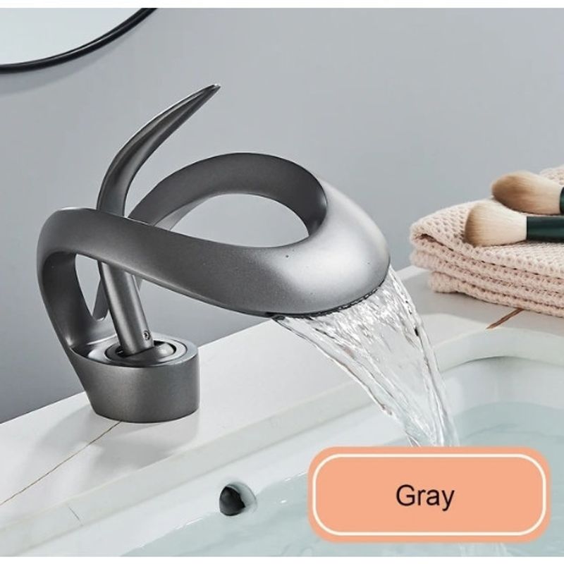 Casa si Gradina - Sanitare - Lavoar baie si accesorii - Baterii sanitare - Baterie chiuveta baie, Blackswan, Tip M216, model gri antracit cu pipa tip cascada, dimensiune 15 cm - Infinity.ro