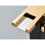 Casa si Gradina - Sanitare - Lavoar baie si accesorii - Baterii sanitare - Baterie chiuveta baie, Blackswan, Tip M194, model negru/ auriu scurt cu pipa tip cascada si LED, dimensiune 12.5 cm - Infinity.ro