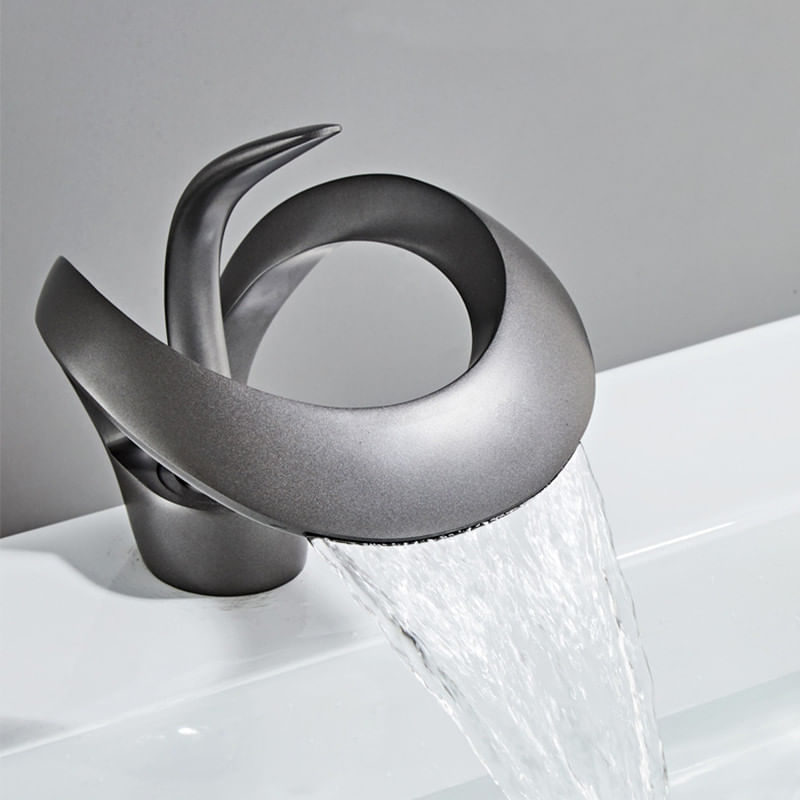 Casa si Gradina - Sanitare - Lavoar baie si accesorii - Baterii sanitare - Baterie chiuveta baie, Blackswan, Tip M216, model gri antracit cu pipa tip cascada, dimensiune 15 cm - Infinity.ro
