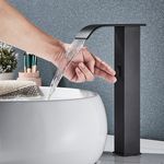 Casa si Gradina - Sanitare - Lavoar baie si accesorii - Baterii sanitare - Baterie chiuveta baie, Blackswan, Tip M184, model negru inalt cu pipa tip cascada si senzor, dimensiune 31 cm - Infinity.ro