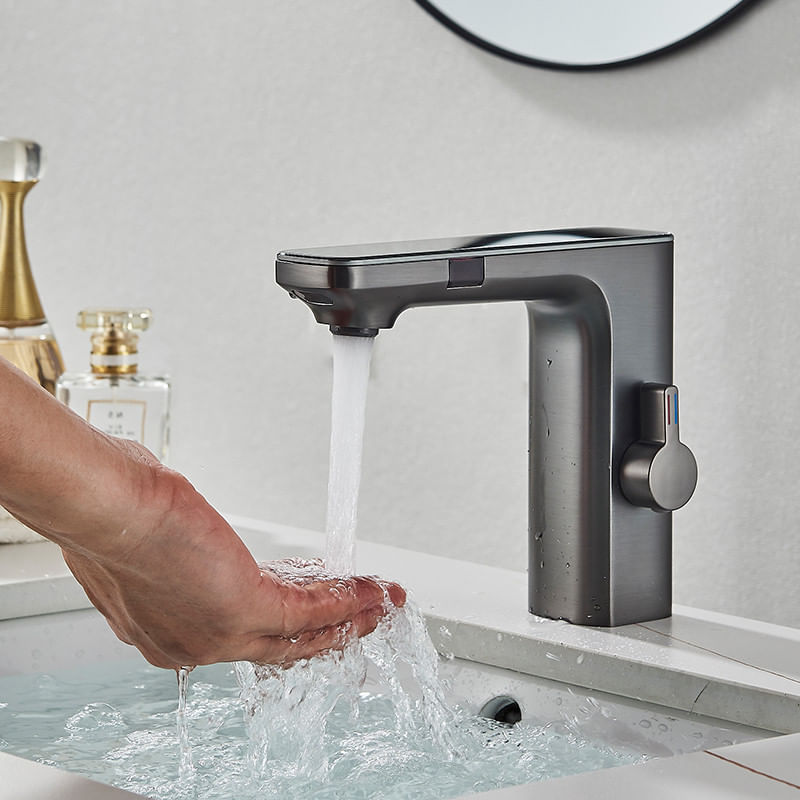 Casa si Gradina - Sanitare - Lavoar baie si accesorii - Baterii sanitare - Baterie chiuveta baie, Blackswan, Tip M226, model gri antracit, cu afisaj LCD si senzor, dimensiune 18 cm - Infinity.ro