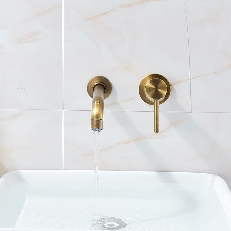 Casa si Gradina - Sanitare - Lavoar baie si accesorii - Baterii sanitare - Baterie chiuveta baie, Blackswan, Tip M208, model bronz antichizat, dimensiune 20 cm - Infinity.ro