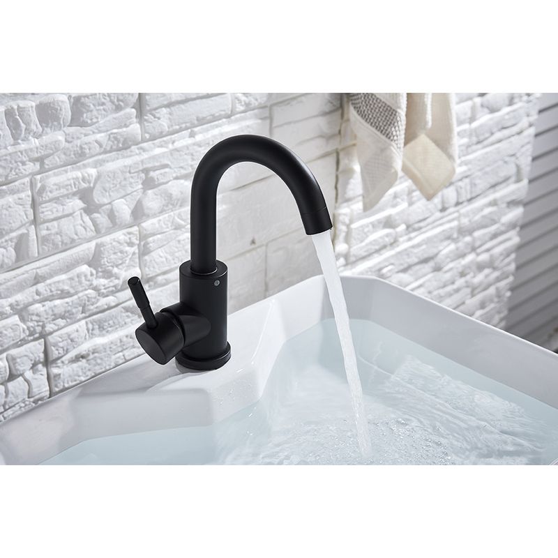 Casa si Gradina - Sanitare - Lavoar baie si accesorii - Baterii sanitare - Baterie chiuveta baie, Blackswan, Tip M234, model negru mat rotund, dimensiune 23.5 cm - Infinity.ro
