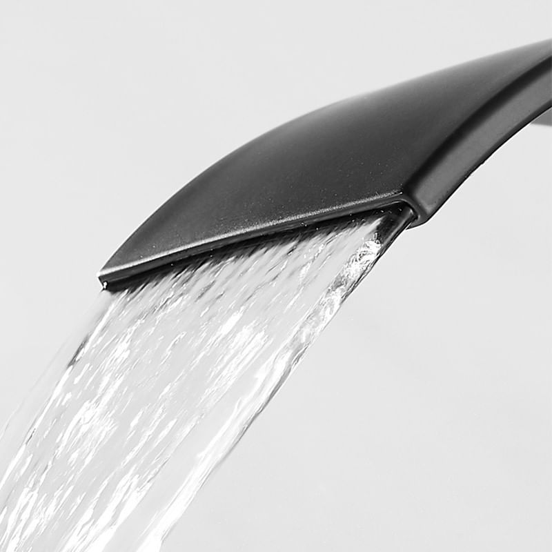 Casa si Gradina - Sanitare - Lavoar baie si accesorii - Baterii sanitare - Baterie chiuveta baie, Blackswan, Tip M183, model negru scurt cu pipa tip cascada si senzor, dimensiune 15 cm - Infinity.ro