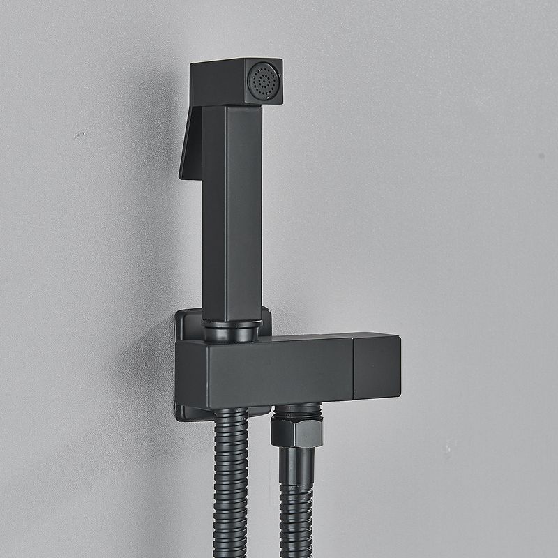 Casa si Gradina - Sanitare - Lavoar baie si accesorii - Baterii sanitare - Baterie bideu, Blackswan, Tip M13, model negru mat, pentru apa rece, dimensiune 13 cm - Infinity.ro