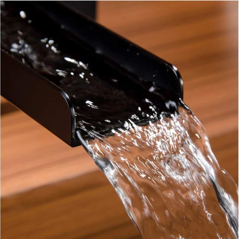 Casa si Gradina - Sanitare - Lavoar baie si accesorii - Baterii sanitare - Baterie cada, Blackswan, Tip M32, model negru mat, dimensiune 25.5 cm - Infinity.ro