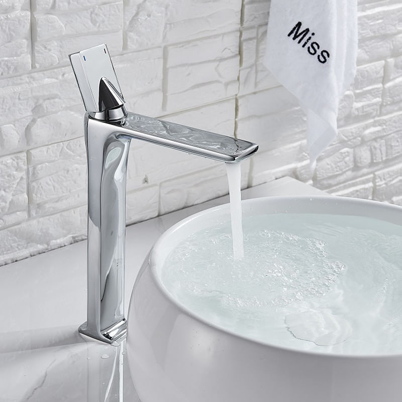 Casa si Gradina - Sanitare - Lavoar baie si accesorii - Baterii sanitare - Baterie chiuveta baie, Blackswan, Tip M82, model crom, dimensiune 32.7 cm - Infinity.ro