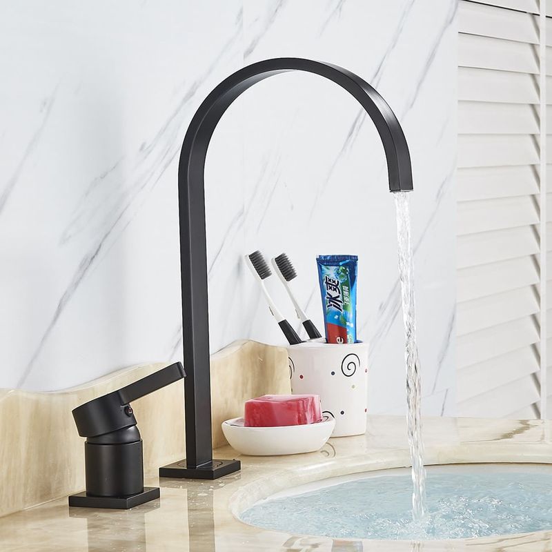 Casa si Gradina - Sanitare - Lavoar baie si accesorii - Baterii sanitare - Baterie chiuveta baie, Blackswan, Tip M50, model negru, dimensiune 35 cm - Infinity.ro