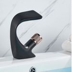 Casa si Gradina - Sanitare - Lavoar baie si accesorii - Baterii sanitare - Baterie chiuveta baie, Blackswan, Tip cascada M47, model negru/ rose gold, dimensiune 19 cm - Infinity.ro