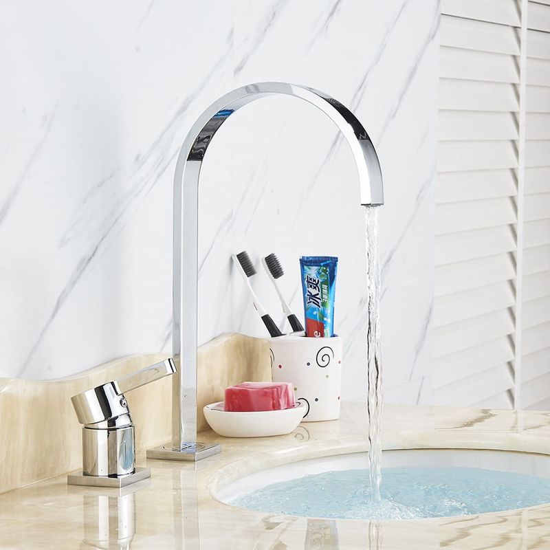 Casa si Gradina - Sanitare - Lavoar baie si accesorii - Baterii sanitare - Baterie chiuveta baie, Blackswan, Tip M49, model crom, dimensiune 35 cm - Infinity.ro