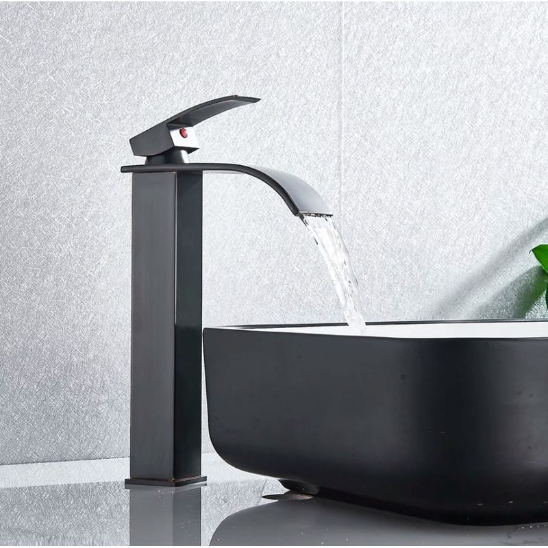 Casa si Gradina - Sanitare - Lavoar baie si accesorii - Baterii sanitare - Baterie chiuveta baie, Blackswan, Tip M53, model negru mat, dimensiune 27 cm - Infinity.ro