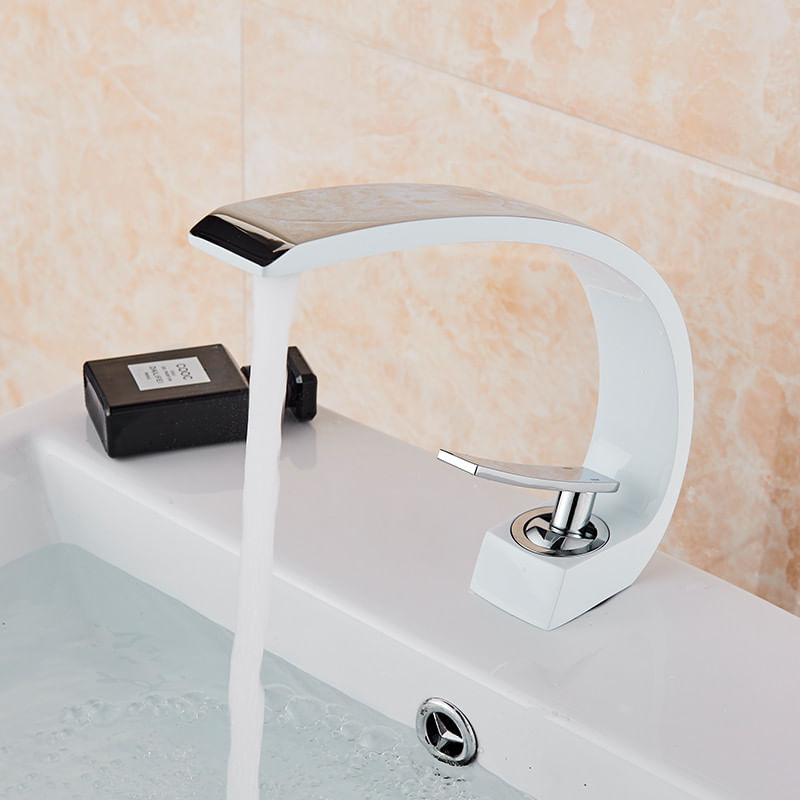 Casa si Gradina - Sanitare - Lavoar baie si accesorii - Baterii sanitare - Baterie chiuveta baie, Blackswan, Tip M12, model alb, dimensiune 19 cm - Infinity.ro