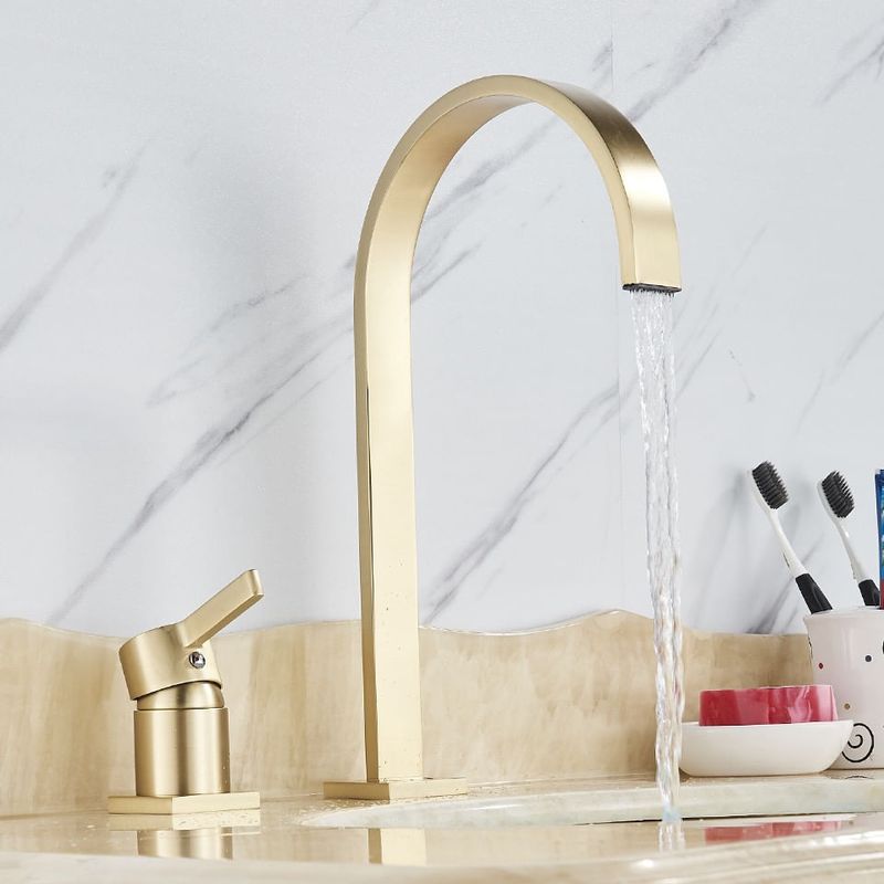 Casa si Gradina - Sanitare - Lavoar baie si accesorii - Baterii sanitare - Baterie chiuveta baie, Blackswan, Tip M51, model auriu, dimensiune 35 cm - Infinity.ro