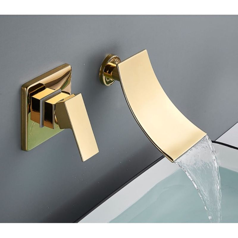 Casa si Gradina - Sanitare - Lavoar baie si accesorii - Baterii sanitare - Baterie chiuveta baie, Blackswan, Tip M86, model auriu lucios, dimensiune 17.5 cm - Infinity.ro